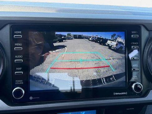 Used 2023 Toyota Tacoma TRD Off-Road image 19