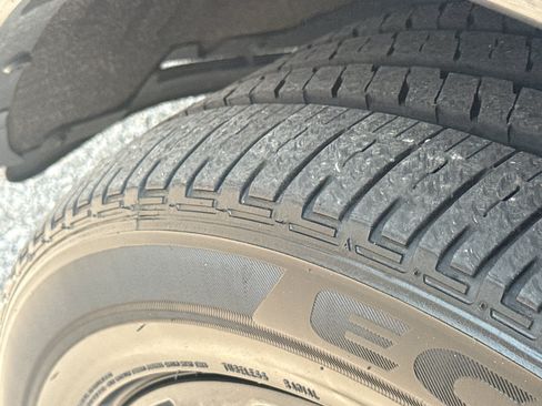 Used 2025 Dodge Durango GT AWD/4WD image 11