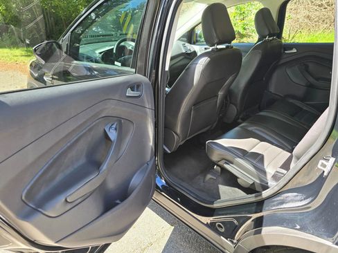 Used 2018 Ford Escape SEL AWD/4WD image 18