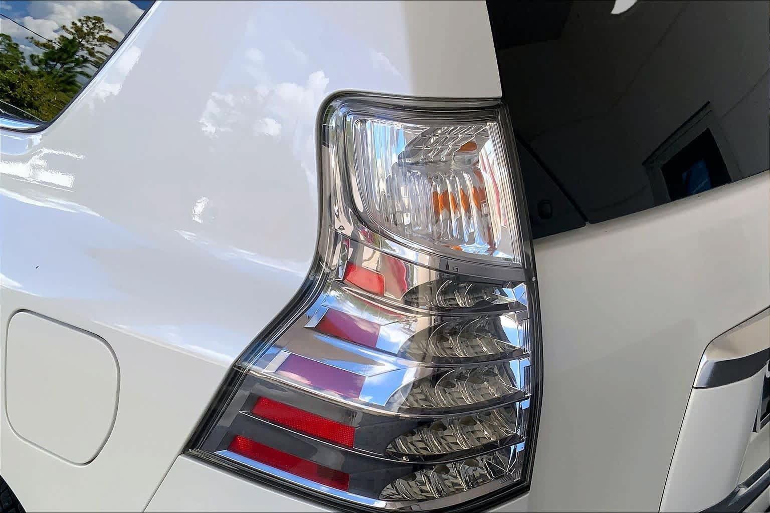 Used 2022 Lexus GX 460 Premium w/ Premium Plus Package AWD/4WD image 28
