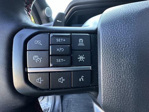 Used 2025 Ford F150 Raptor AWD/4WD image 20