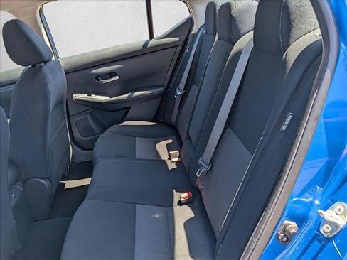 Used 2022 Nissan Sentra SV FWD image 17