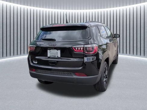 New 2026 Jeep Compass Latitude AWD/4WD image 7