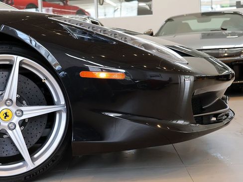 Used 2011 Ferrari 458 Italia Coupe RWD image 14