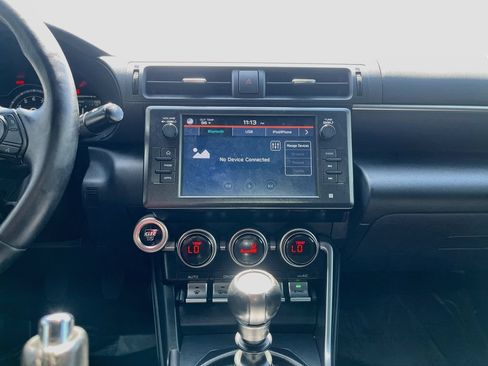 Used 2023 Toyota GR86 RWD image 14