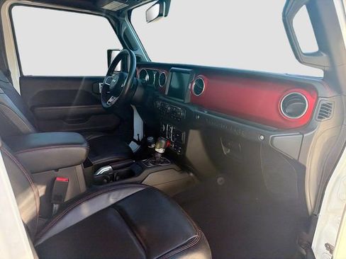 Used 2018 Jeep Wrangler Unlimited Rubicon image 13