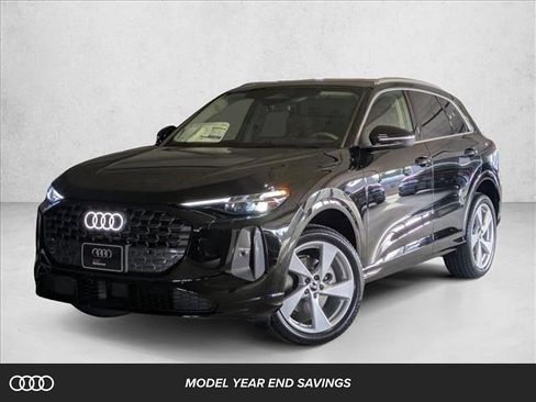 New 2025 Audi Q5 Premium Plus image 1