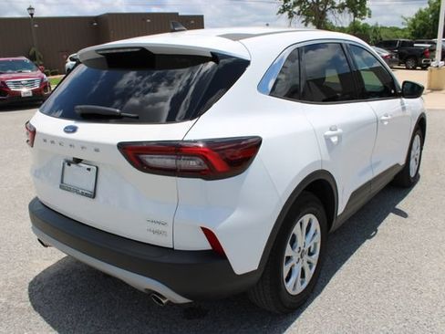 Used 2024 Ford Escape Active FWD image 5