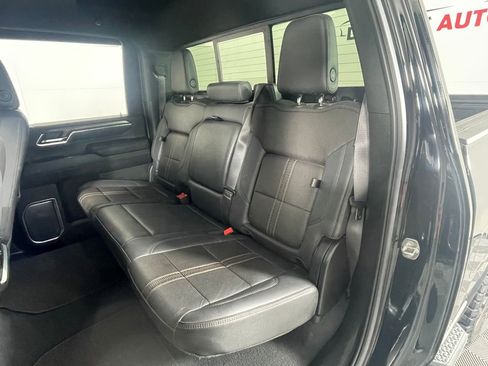 Used 2024 Chevrolet Silverado 2500 High Country w/ Midnight Edition AWD/4WD image 27