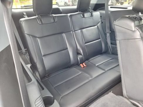 Certified 2023 Ford Explorer XLT w/ Equipment Group 202A RWD image 19