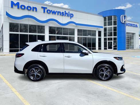 Used 2024 Honda HR-V EX-L image 7