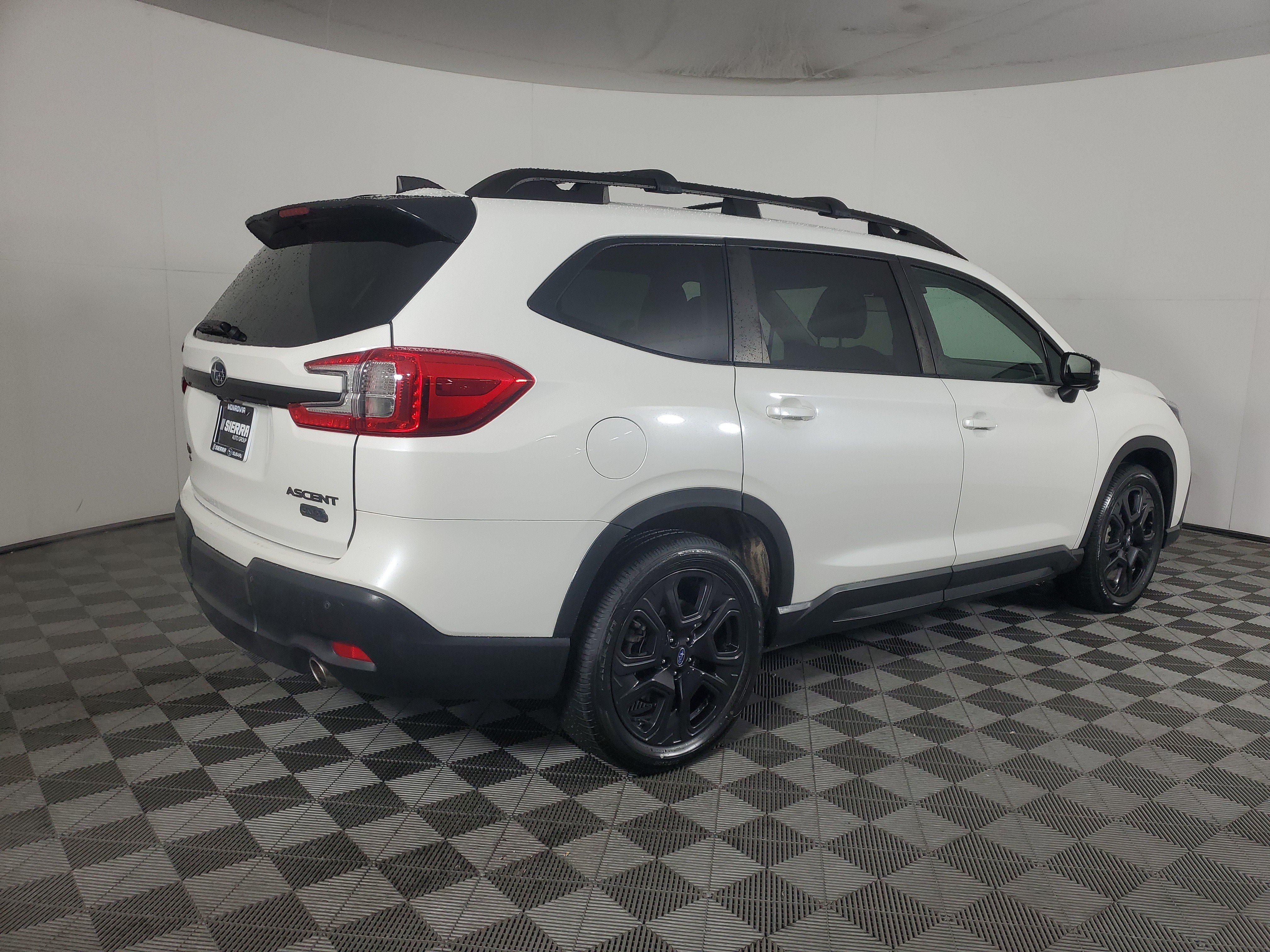 Used 2023 Subaru Ascent Onyx Edition Limited AWD/4WD image 4
