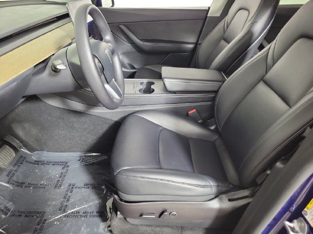 Used 2022 Tesla Model Y Long Range AWD/4WD image 19