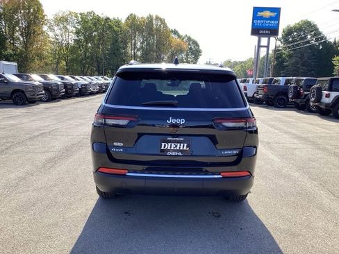New 2025 Jeep Grand Cherokee L Laredo w/ Luxury Tech Group I AWD/4WD image 6