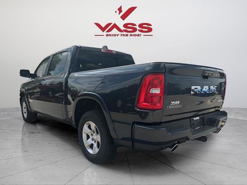 New 2026 RAM 1500 Big Horn AWD/4WD image 3