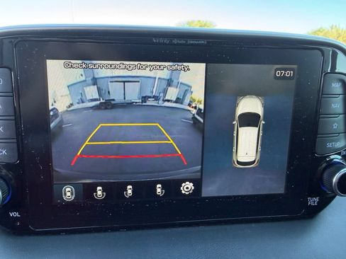 Used 2021 Hyundai Tucson Ultimate w/ Cargo Package FWD image 12