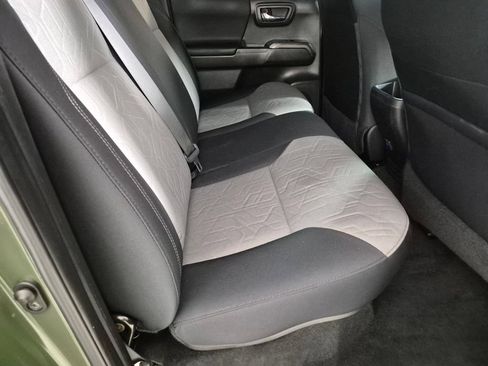 Used 2022 Toyota Tacoma TRD Sport w/ Technology Package RWD image 26