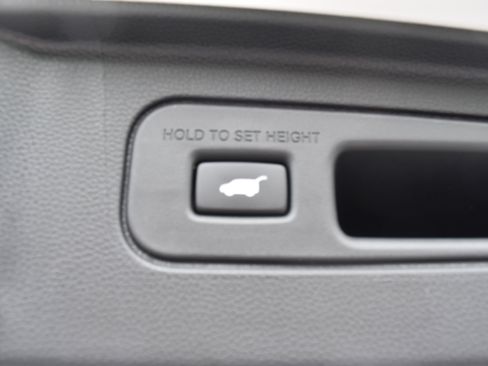 New 2025 Honda Pilot TrailSport image 9