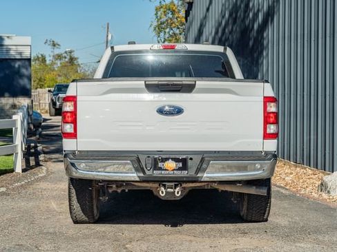 Used 2021 Ford F150 XL w/ Trailer Tow Package image 5