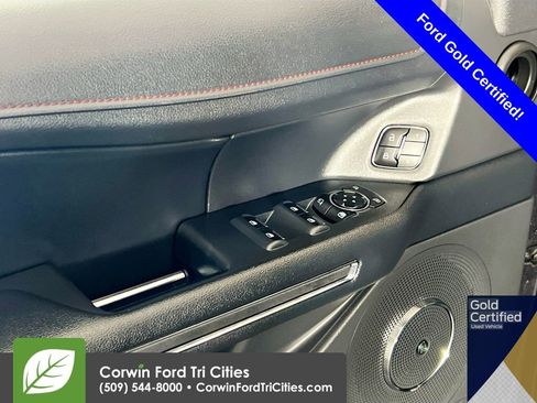 Certified 2024 Ford Expedition Max Limited image 12