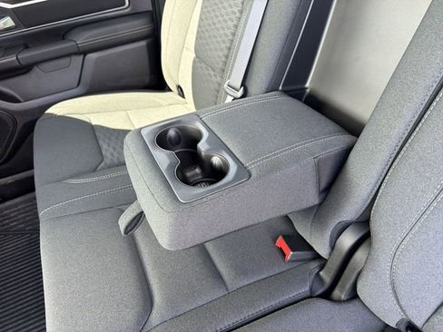 Used 2025 RAM 1500 Big Horn AWD/4WD image 14