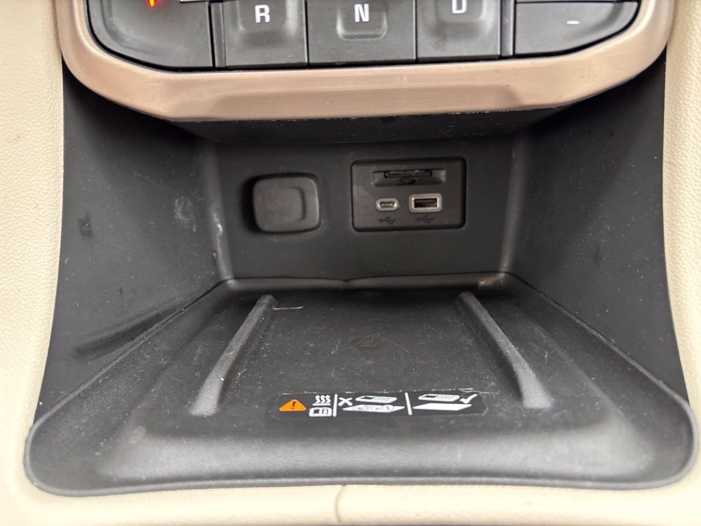 Used 2023 GMC Acadia Denali AWD/4WD image 31