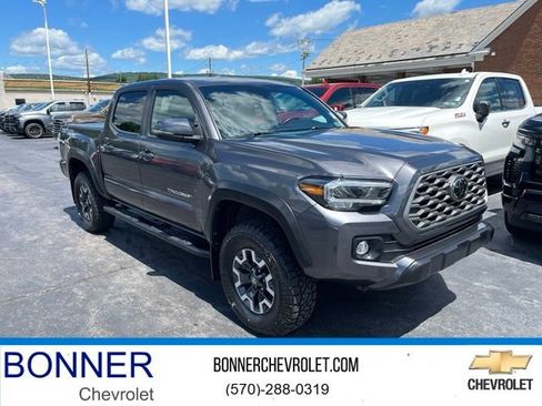 Used 2021 Toyota Tacoma TRD Off-Road w/ Technology Package AWD/4WD image 1