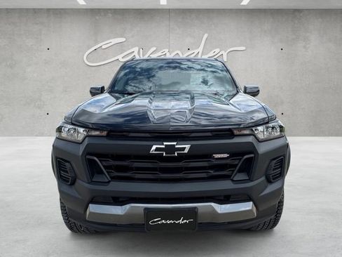 Used 2025 Chevrolet Colorado Trail Boss image 18