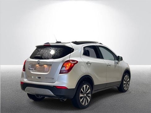 Used 2018 Buick Encore Preferred image 4
