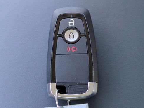 New 2026 Ford Maverick XLT image 26