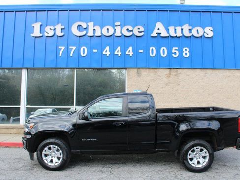 Used 2022 Chevrolet Colorado LT w/ Fleet Safety Package image 8