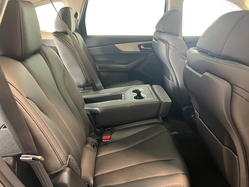 Used 2026 Acura MDX SH-AWD image 37