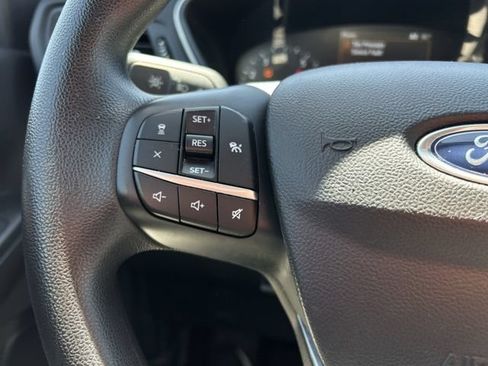 Used 2020 Ford Escape SE AWD/4WD image 41