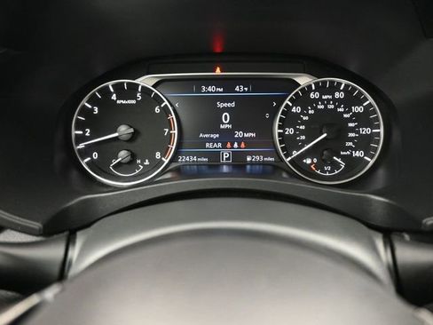 Used 2025 Nissan Altima 2.5 SR image 12