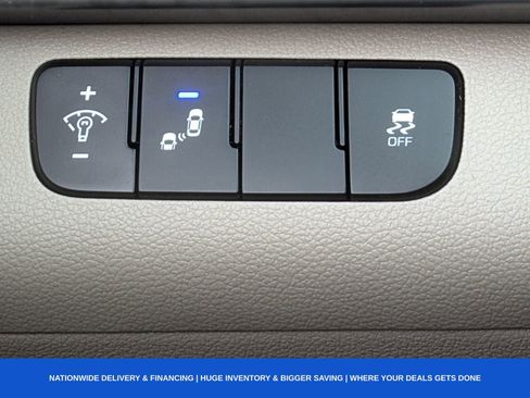 Used 2018 Hyundai Elantra SEL image 38