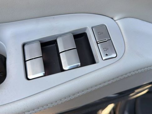 New 2026 Lincoln Navigator Reserve w/ Jet Appearance Package image 16