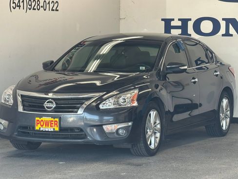 Used 2013 Nissan Altima 2.5 SL FWD image 7