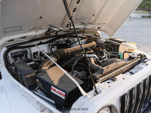 Used 2000 Jeep Wrangler Sahara AWD/4WD image 17