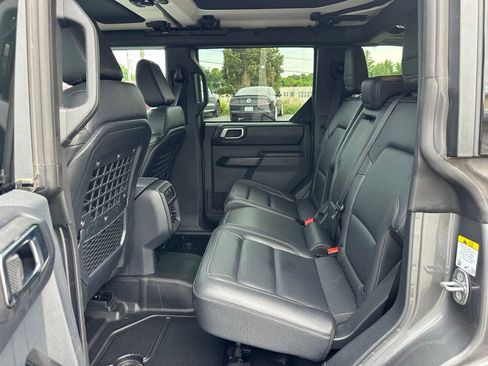 Used 2025 Ford Bronco Badlands AWD/4WD image 21