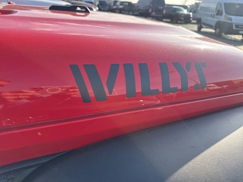 Used 2021 Jeep Wrangler Willys image 14