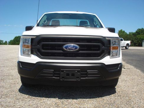 Used 2022 Ford F150 XL w/ Trailer Tow Package RWD image 3