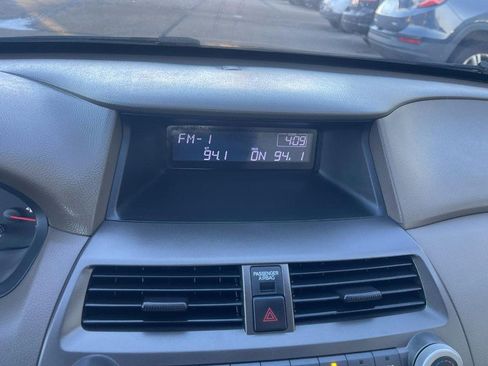 Used 2010 Honda Accord LX image 20