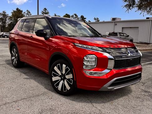 New 2026 Mitsubishi Outlander SEL FWD image 7