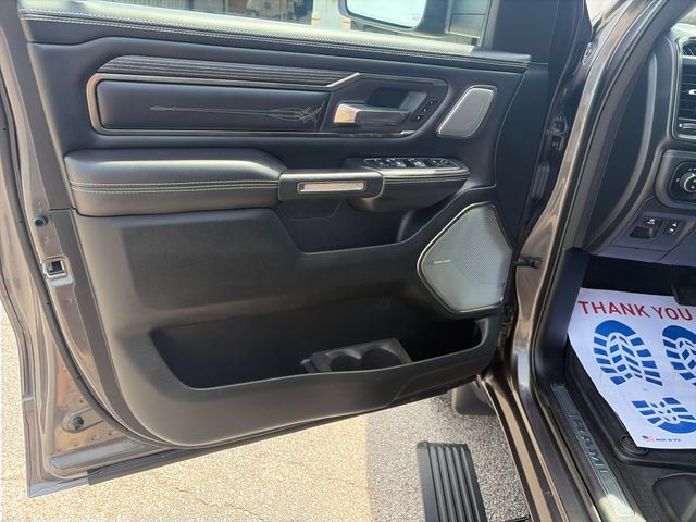 Used 2021 RAM 1500 Limited AWD/4WD image 10