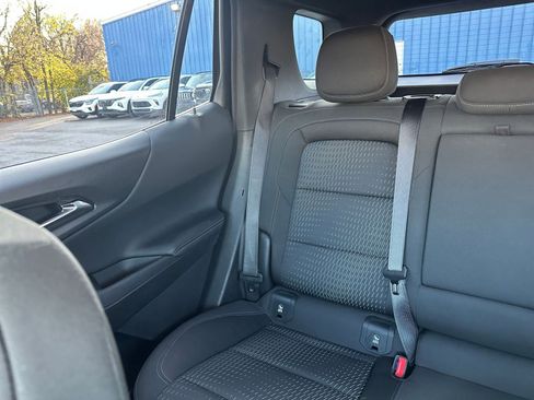 Used 2025 Chevrolet Equinox LT image 38