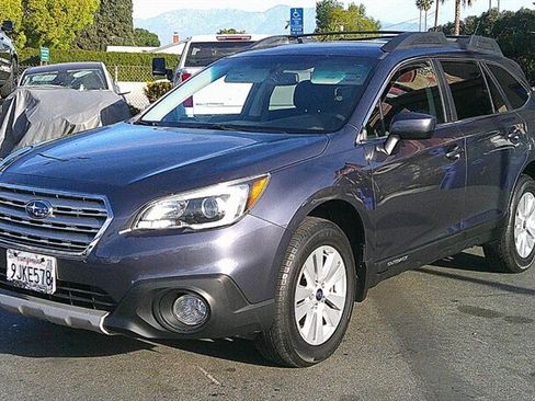 Used 2015 Subaru Outback 2.5i Premium AWD/4WD image 3
