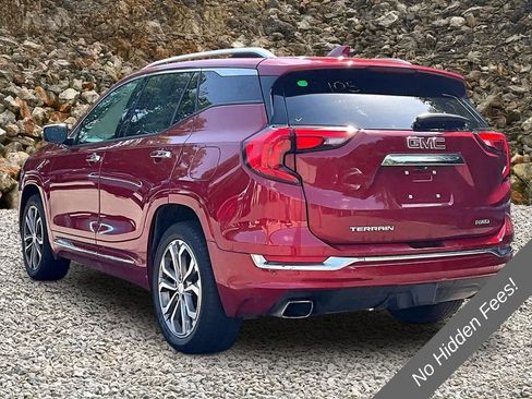 Used 2019 GMC Terrain Denali w/ Driver Alert Package II AWD/4WD image 10