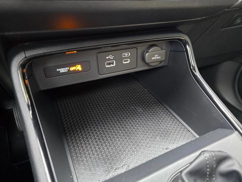 Used 2023 Honda CR-V EX image 34