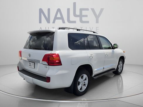 Used 2013 Toyota Land Cruiser AWD/4WD image 5