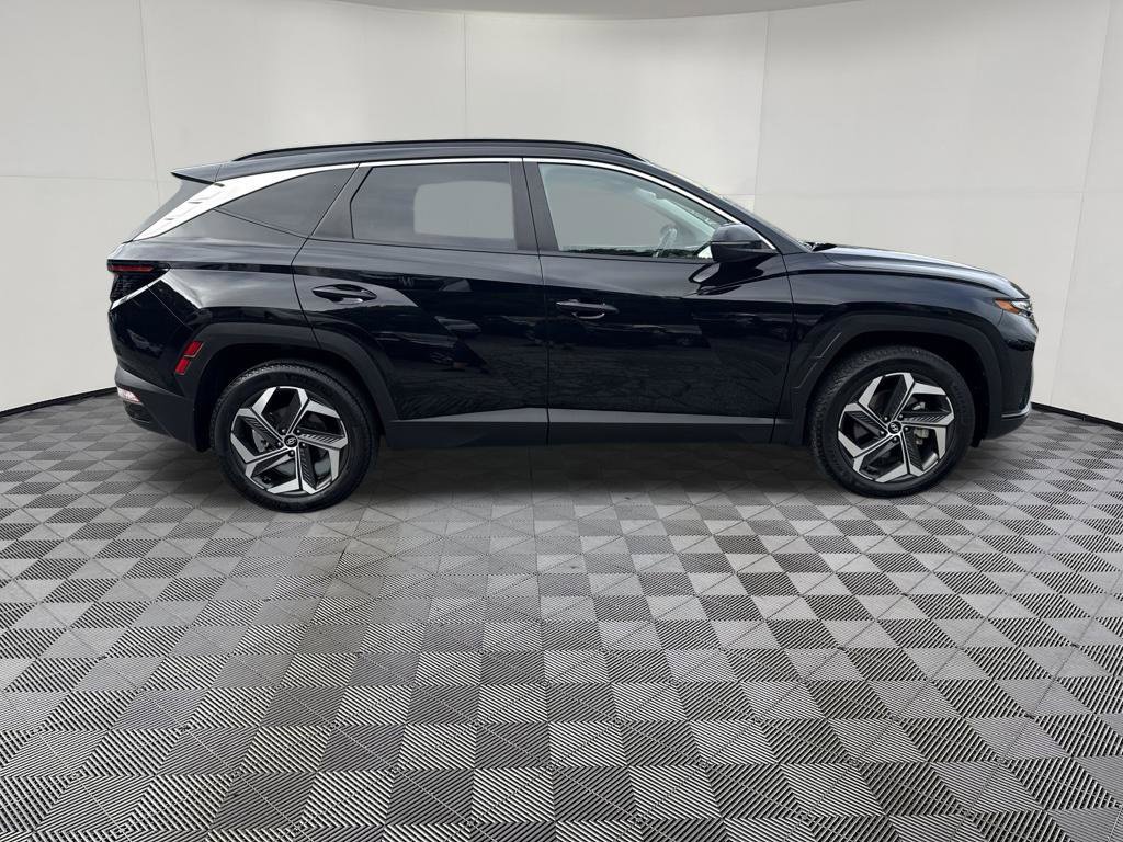Used 2024 Hyundai Tucson SEL w/ Convenience Package AWD/4WD image 4